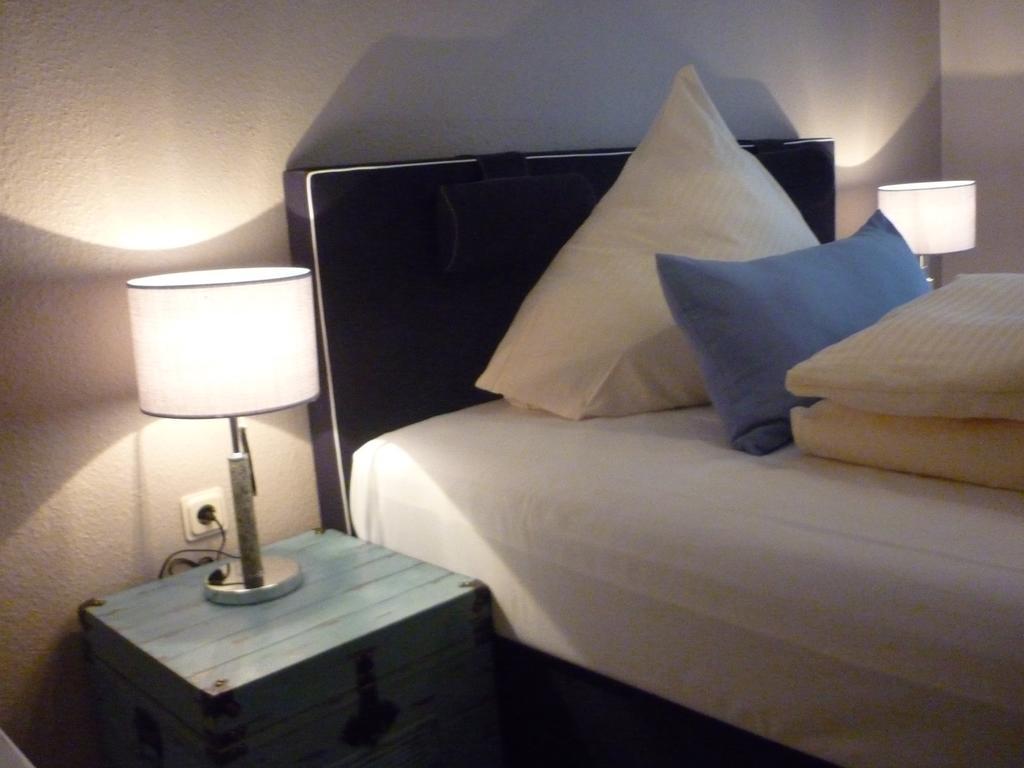 Zu Jeddelohs Lodge Hotel Gladenbach Room photo